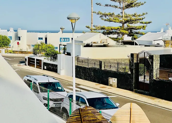 Canaryislandshost L Mare Apartment Puerto del Carmen (Lanzarote)