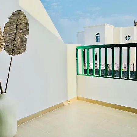 Canaryislandshost L Mare Apartment