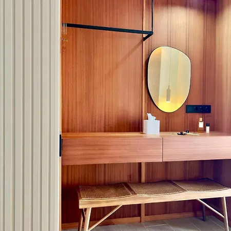 Canaryislandshost L Mare Puerto del Carmen (Lanzarote)